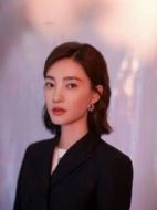 李薇