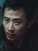 李偉