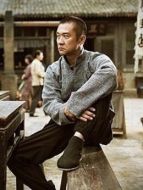 錢有根（黃志忠飾演）