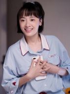 齊明月（孫銥飾演）
