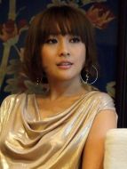 蘇麗娜（吳天瑜飾演）