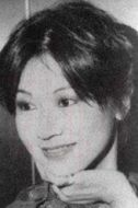 張盈真