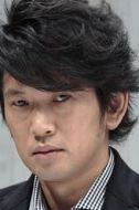 長谷川朝晴